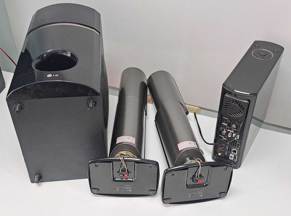 LG HB 45 Amplificator 2.1 BD HDMI subwoofer boxe Cabluri Fără Telec.