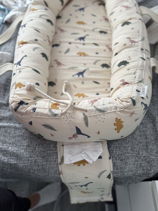 Babynest utilizat cateva luni