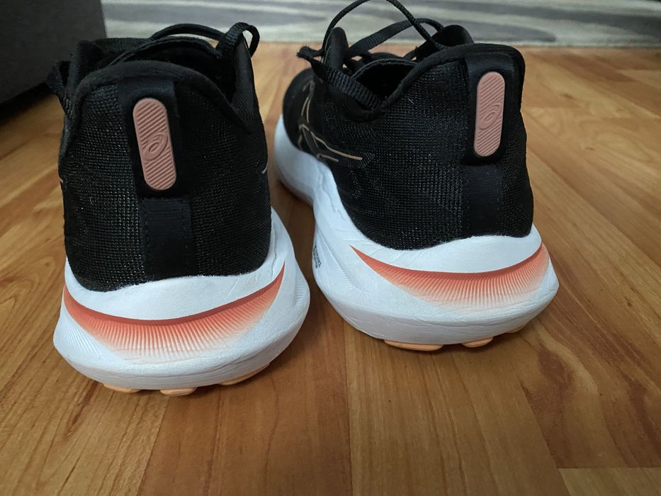 asics de alergare mar 41 26 cm interior