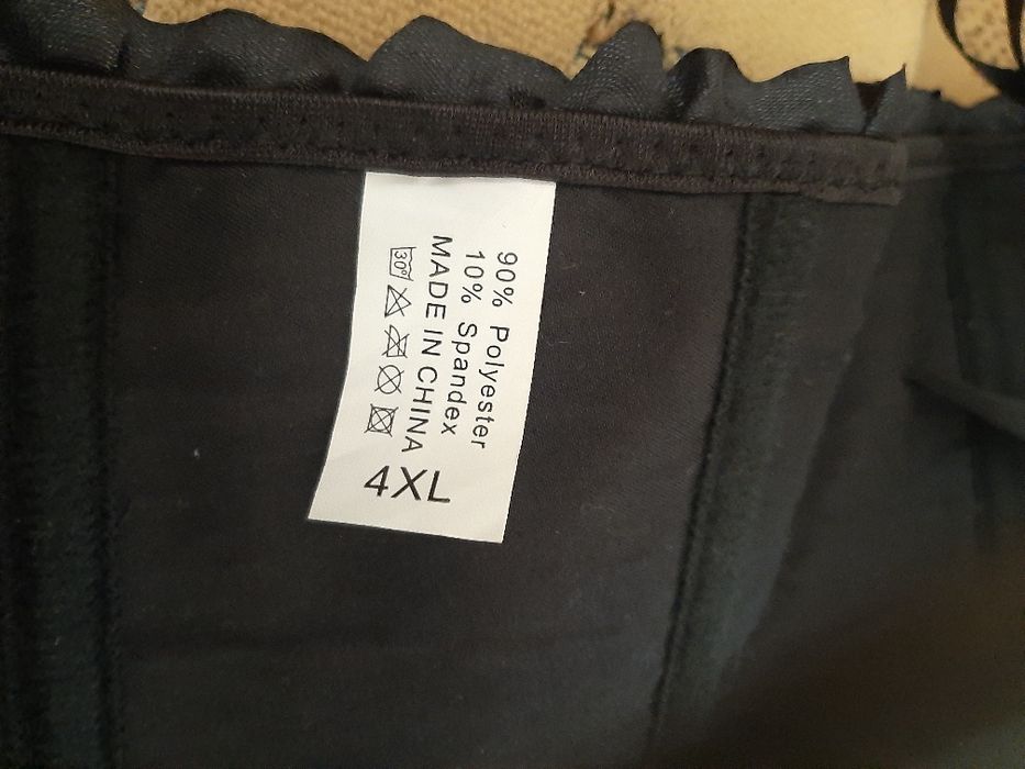 Продам корсет на шнуровке