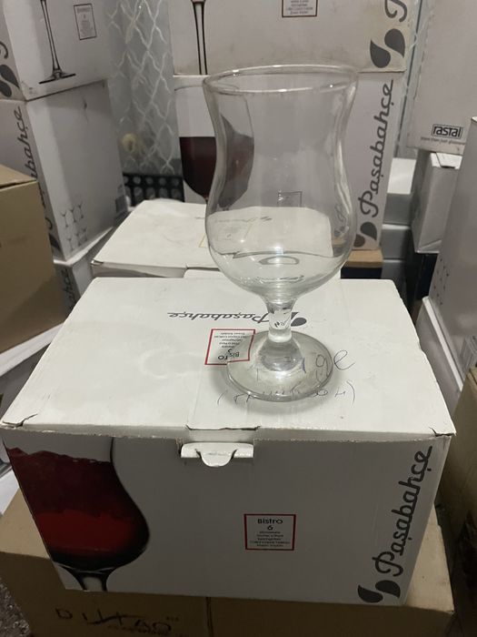 Посуда разная.