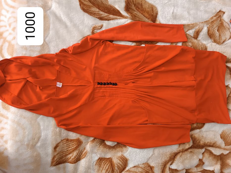 Продам платья...