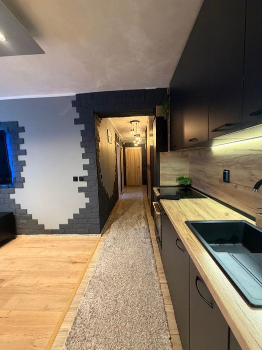 Продава се Тристаен апартамент в София, Дружба 1 - 90 кв.м за 986 €/кв.м - Снимка #2