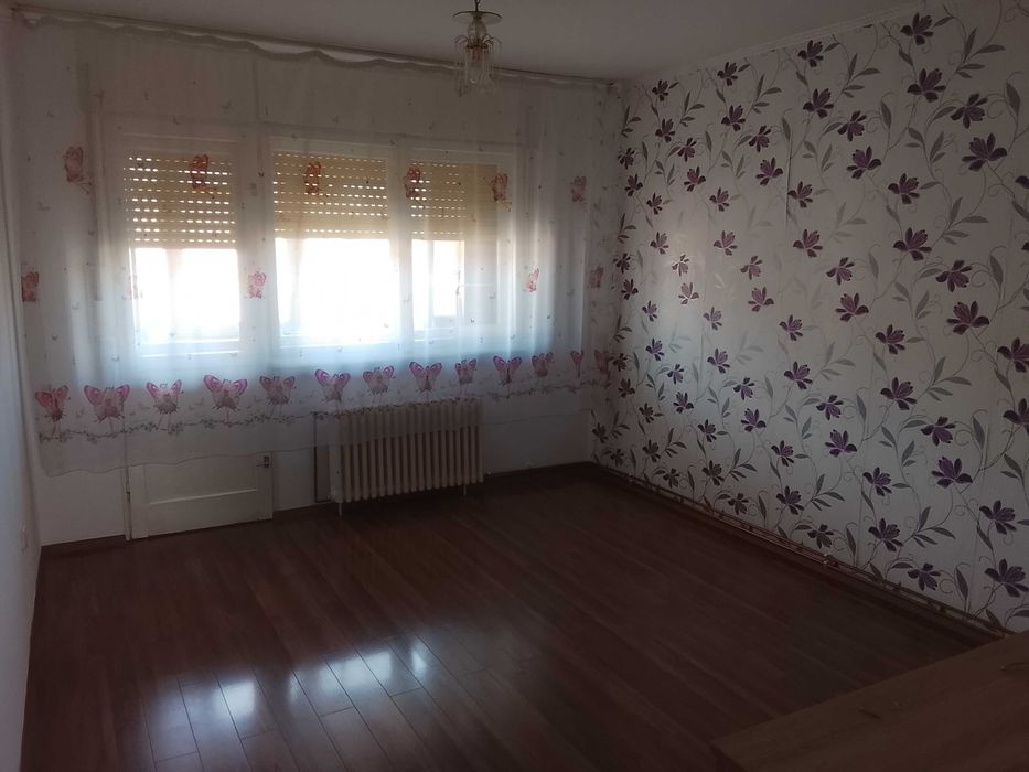 Apartament 3 camere