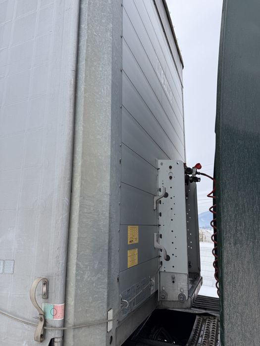 Semiremorca standard Schmitz