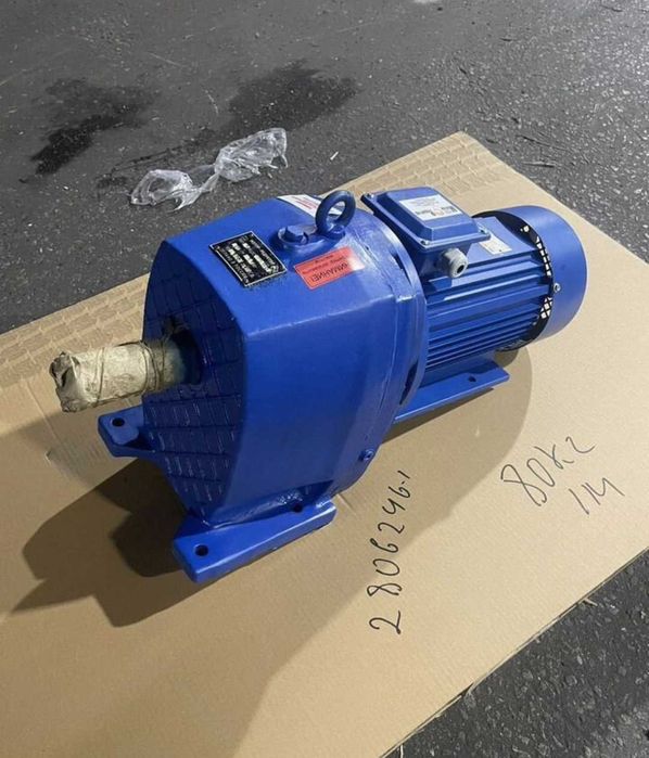 Мотор-редуктор  1MЦ2С-100