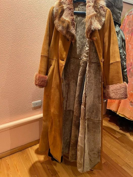 Натуральная  дубленка.  Италия.