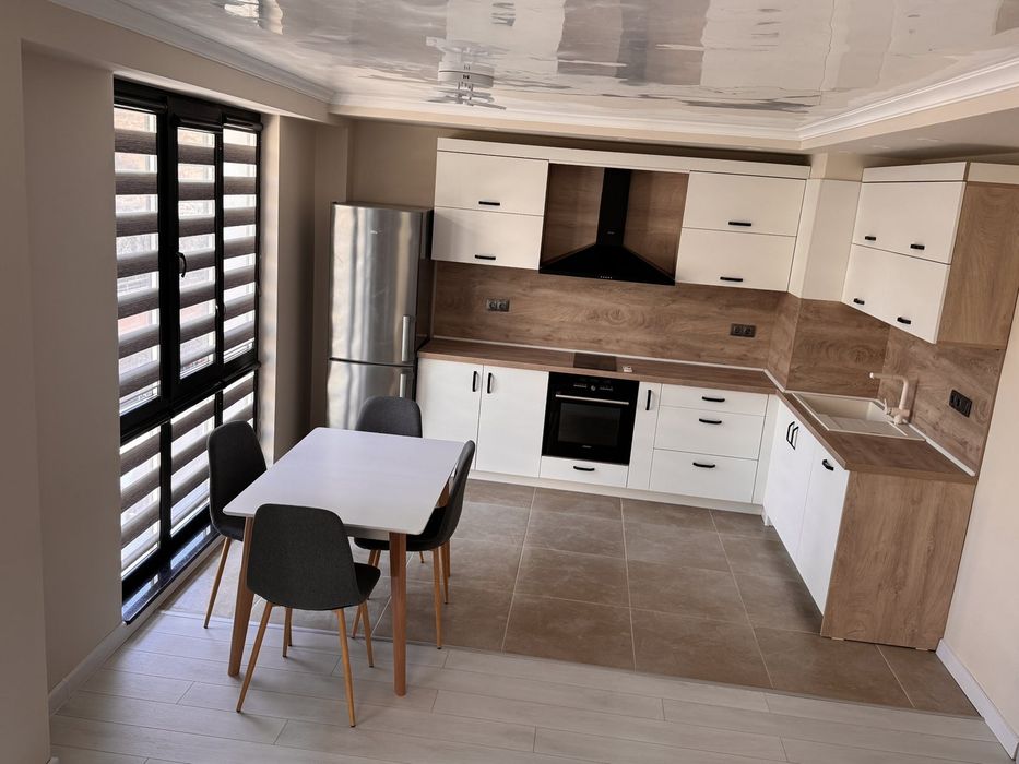 Дава се под наем Двустаен апартамент в Пловдив, Кършияка - 76 кв.м за 504.9 € - Снимка #21