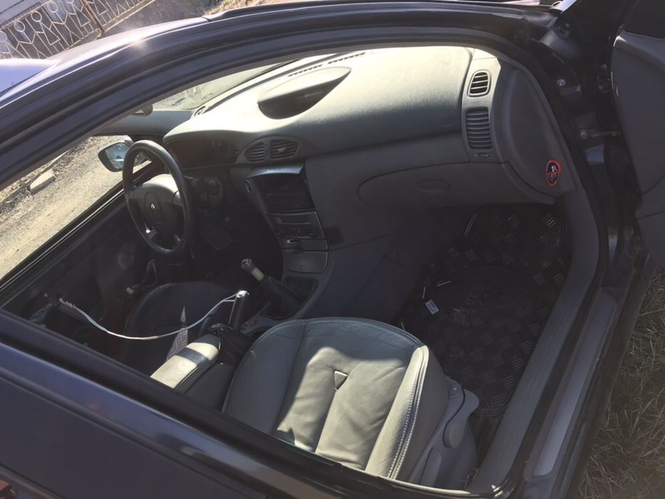 Рено Лагуна 1.8 120кс. 2002 На части