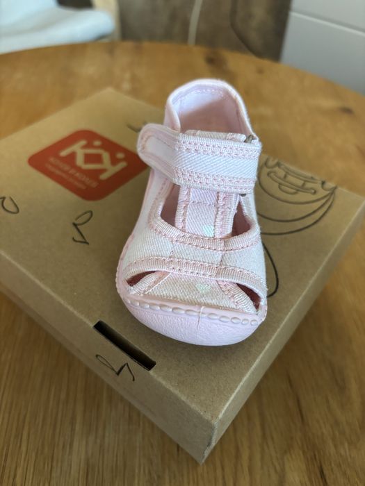 Детски пантофи КК Колев и Колев