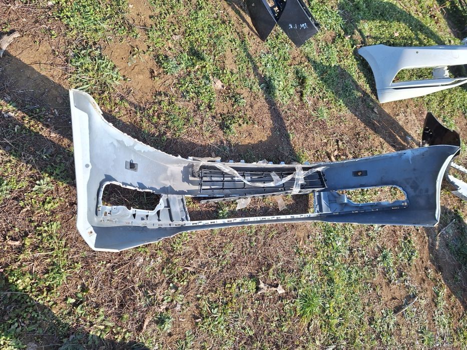 Предна броня за VW Passat b7 (2010-2011)