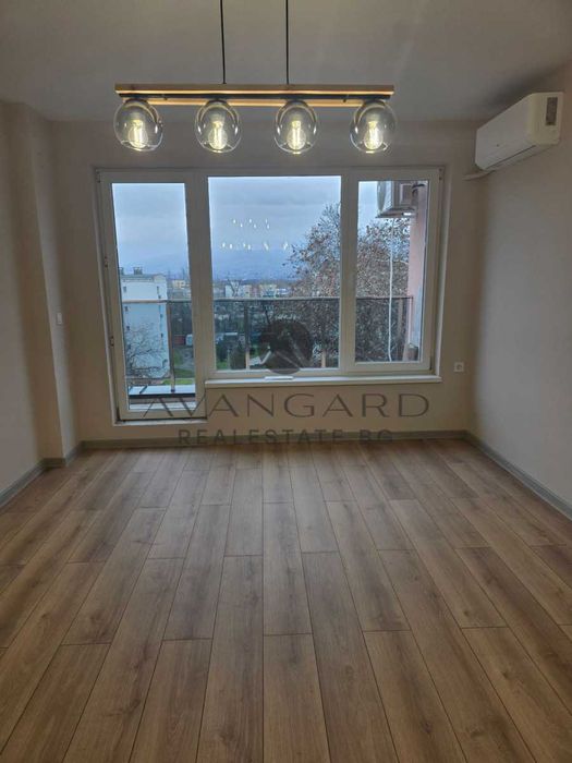 Продава се Двустаен апартамент в Пловдив, Кючук Париж - 61 кв.м за 1095 €/кв.м - Снимка #1