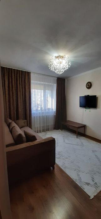 Продам шторы для зала или спальни