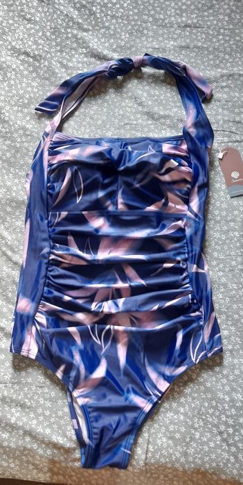 Нов оформящ бански с подарък