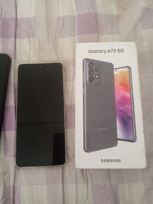 Телефон самсунг а 73
