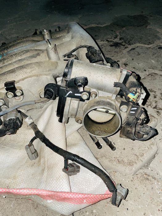 Впускной колектор