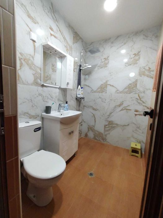 Дава се под наем Тристаен апартамент в София, Красно село - 120 кв.м за 765 € - Снимка #11