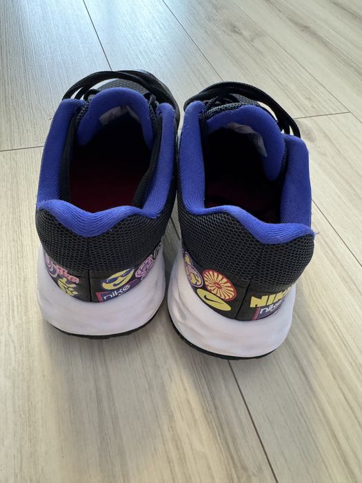 Nike, marimea 38,5