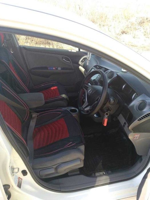 Хонда стрим 2010