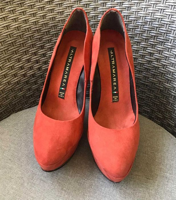 Високи обувки, номер 36