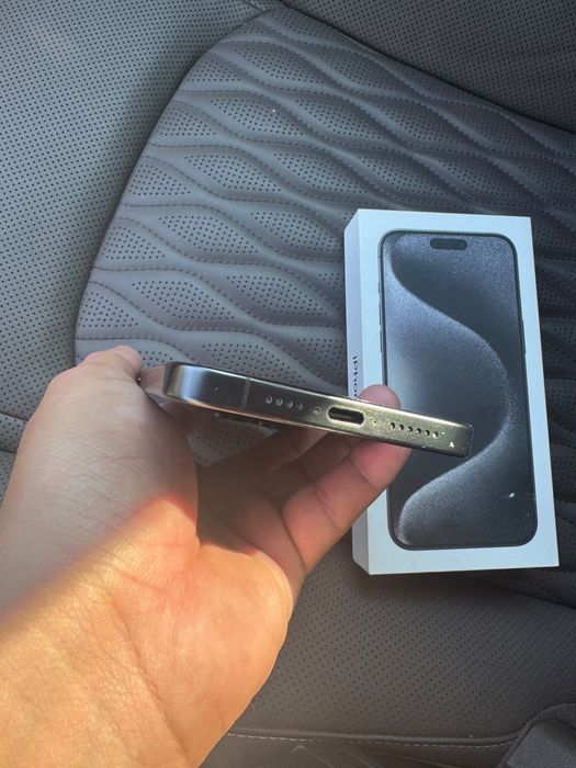 Продам Iphone 15 pro max