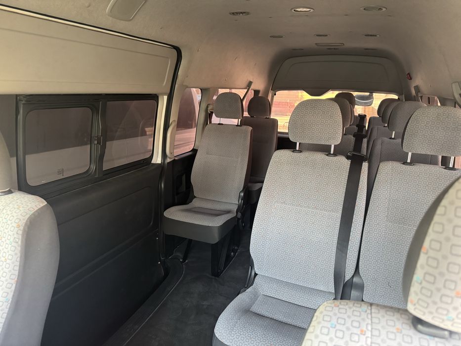 Tayota Mikroavftobus 2 Штук