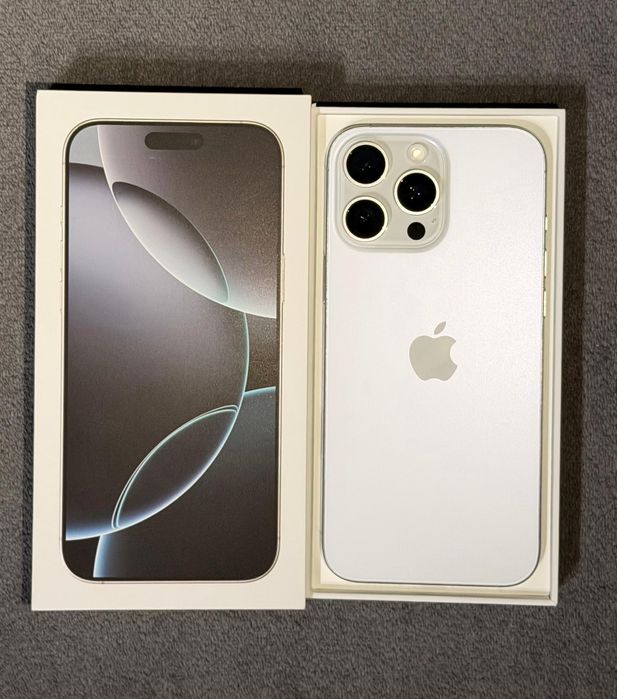 iPhone 16 Pro Max 256GB White Titanium, Baterie 100%,CA NOU +Accesorii
