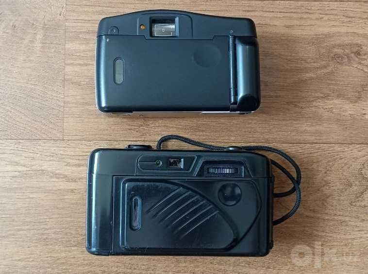 Olympus AF-10 XB и чёрный Olympus Shoot & Go R.