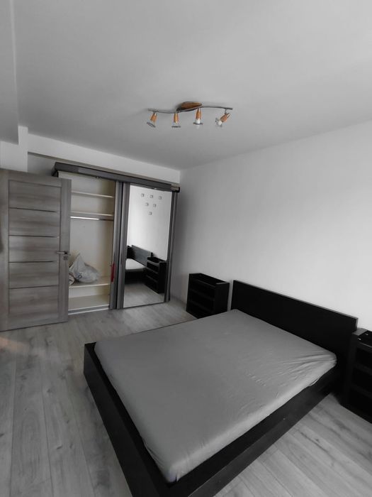 Apartament  2 camere cu parcare privata inclusa, de inchiriat