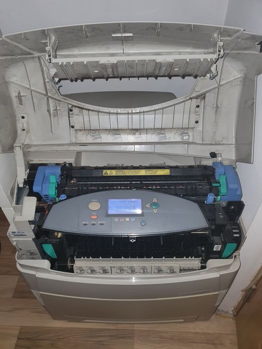 Imprimanta A3 color laserjet 5550dn