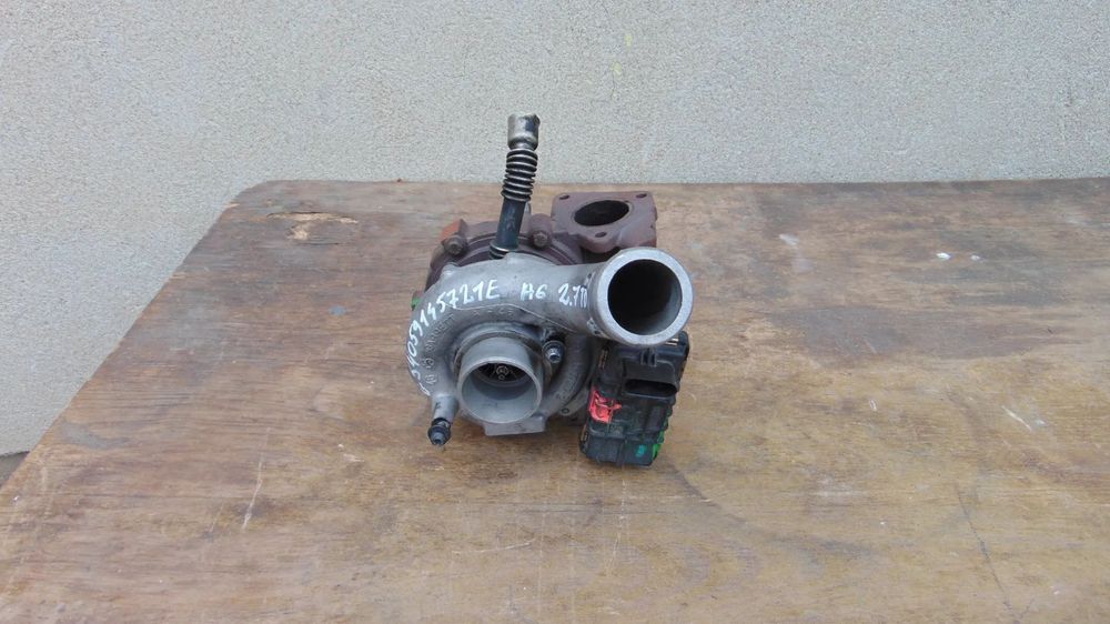 Turbina Audi A4 B7 2.7 TDI,180 CP COD G54059145721E an 2008