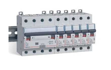 Автоматический выключатель Легранд