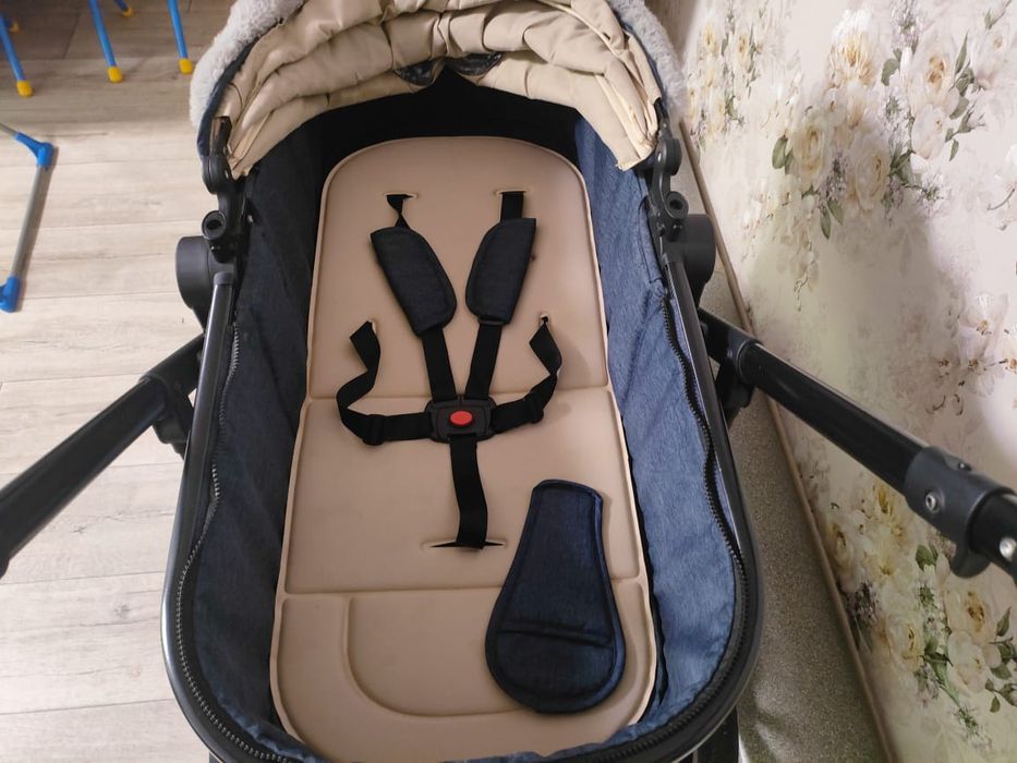 Детская коляска.