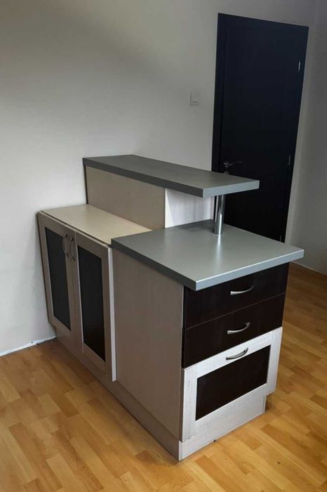 Блок кухня с елекроуреди