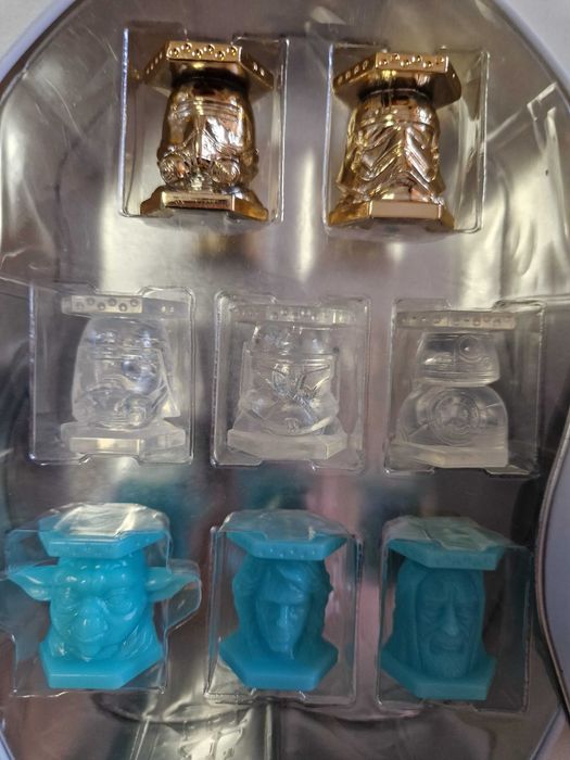 Star Wars figurine totem în cutie - ABATONS