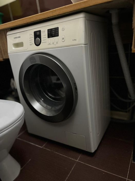 Продам стиральную машину