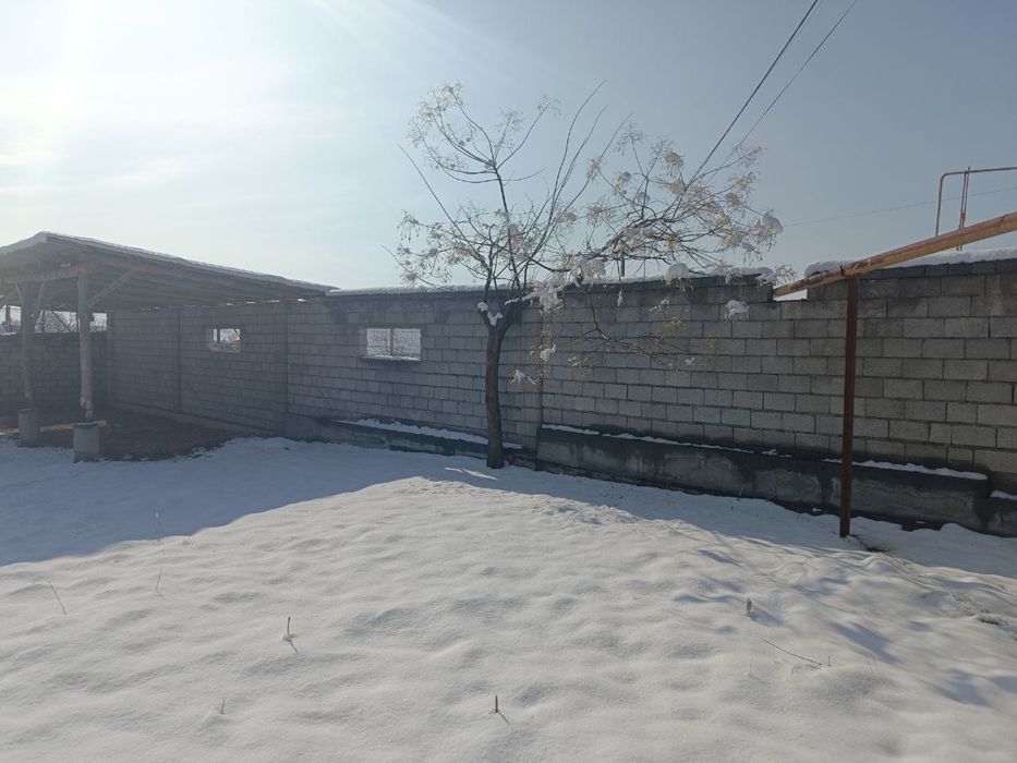 Свой участок 11 соток. Юкоричирчикский район. 3200$