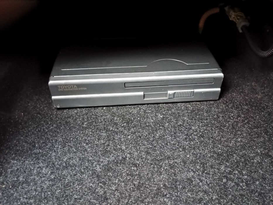 Toyota Yaris (P1) 1.3 VVT-i 2005 г.