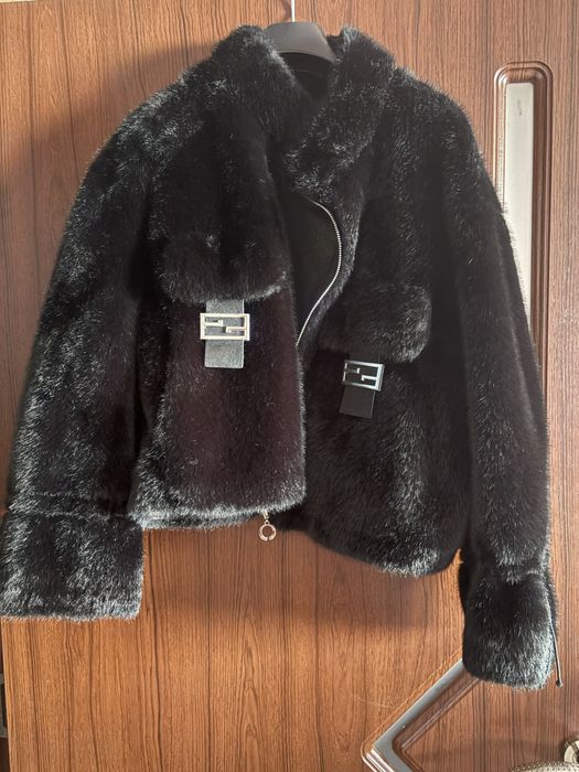 Разпродажба Якета и палта