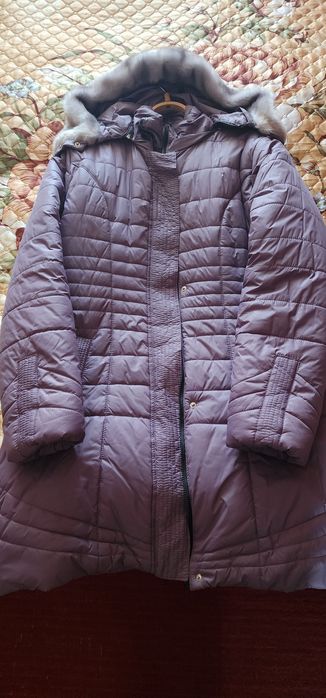 Куртка женская..