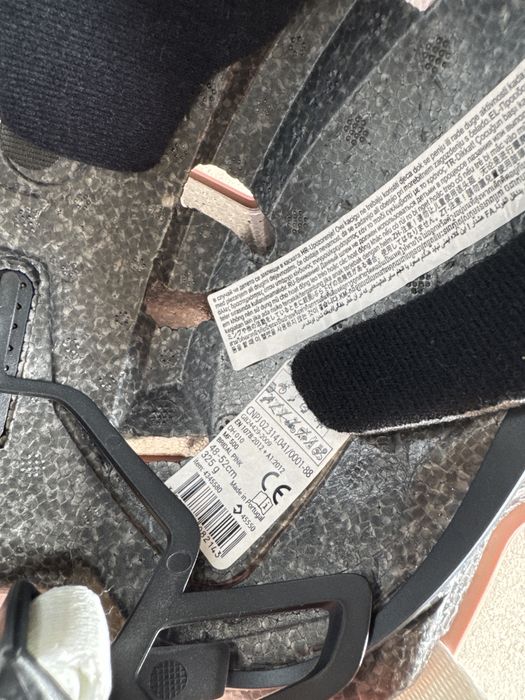 Каска за ски и за кънки /колело xs размер