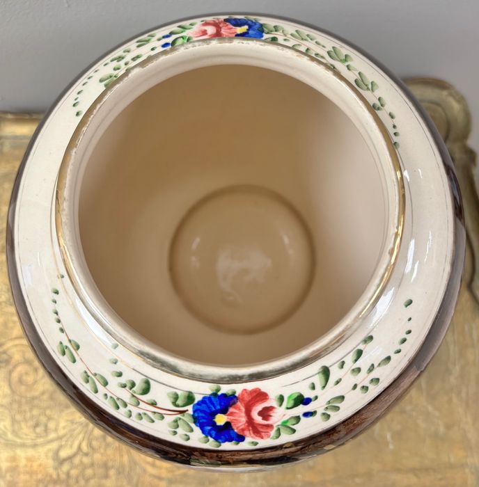 Голяма ваза/урна от колекцията H. Bequet, Quaregnon