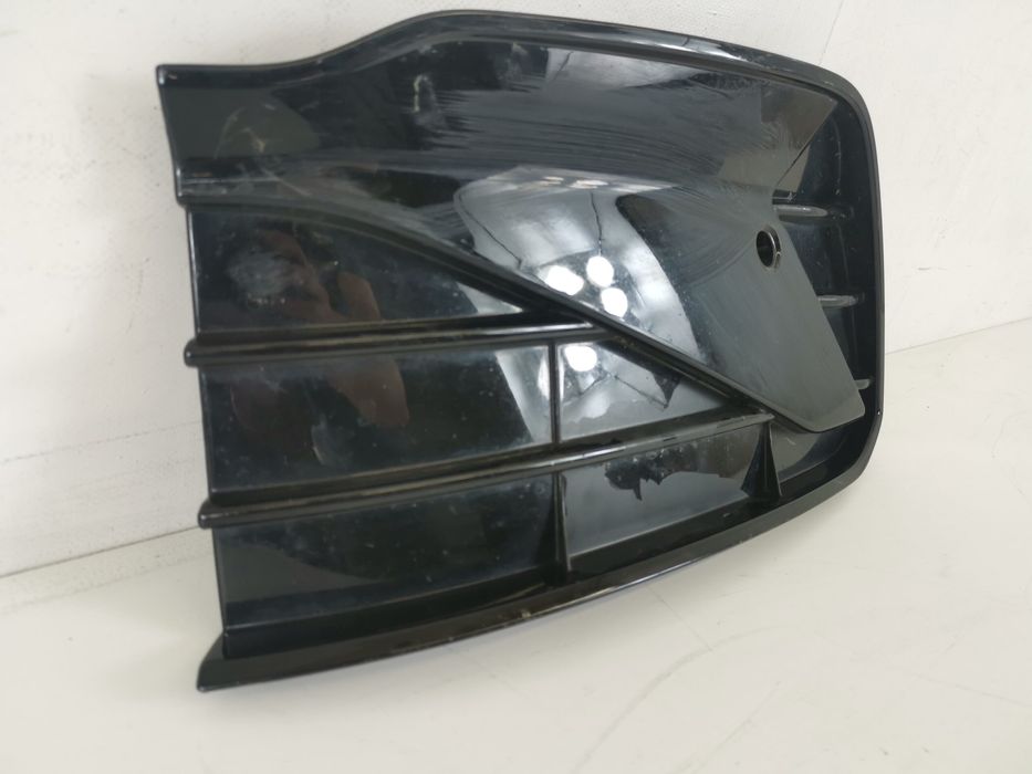 Фолксваген ВВ / Volkswagen VW Golf 8 Оригинална странична лява решетка