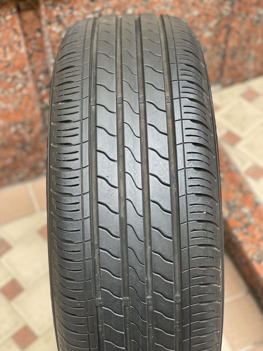 Wanderer MRF 215/60R16 KIA Sonet