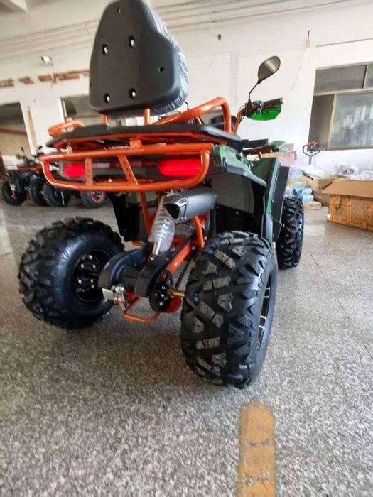 Квадроциклы  бензиновый