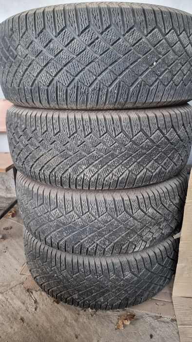 265/60/18 Continental