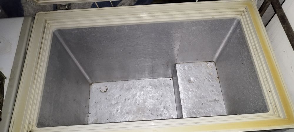 Срочный морозильник сотилади