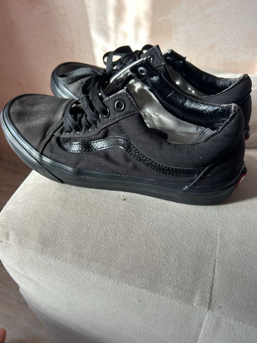 Черен класически VANS