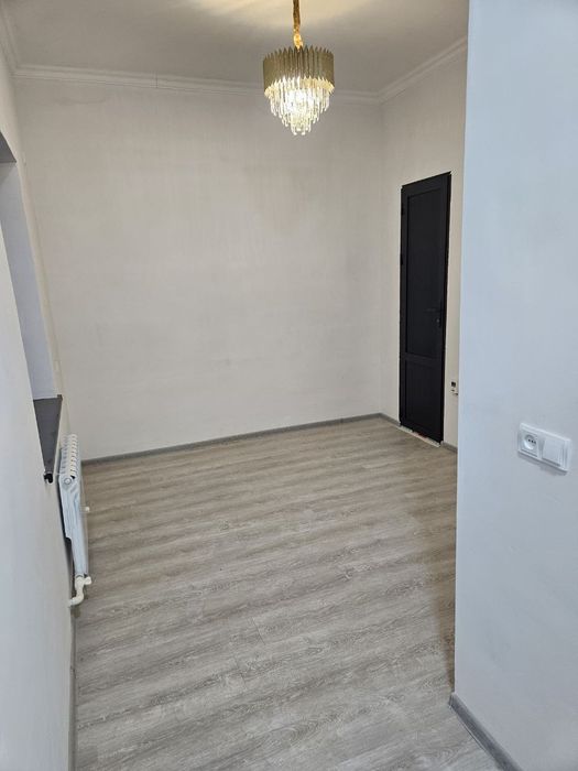 Коттедж сотилади Шахрисабз туман хокимияти рупарасида 2 сотих йул усти