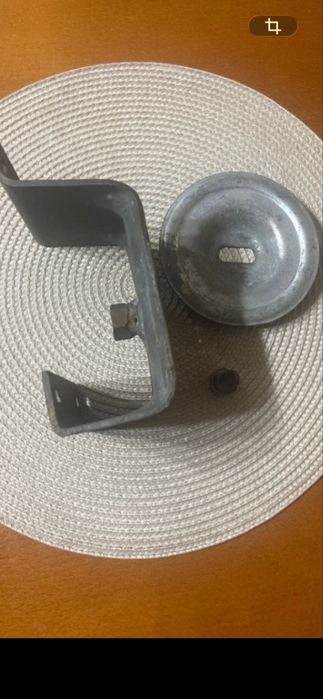 Универсална стойка за резервна гума